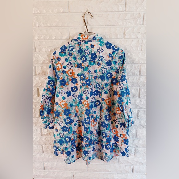 Flutter & Kick Floral Button Down Maternity Top Size Medium - Picture 4 of 4